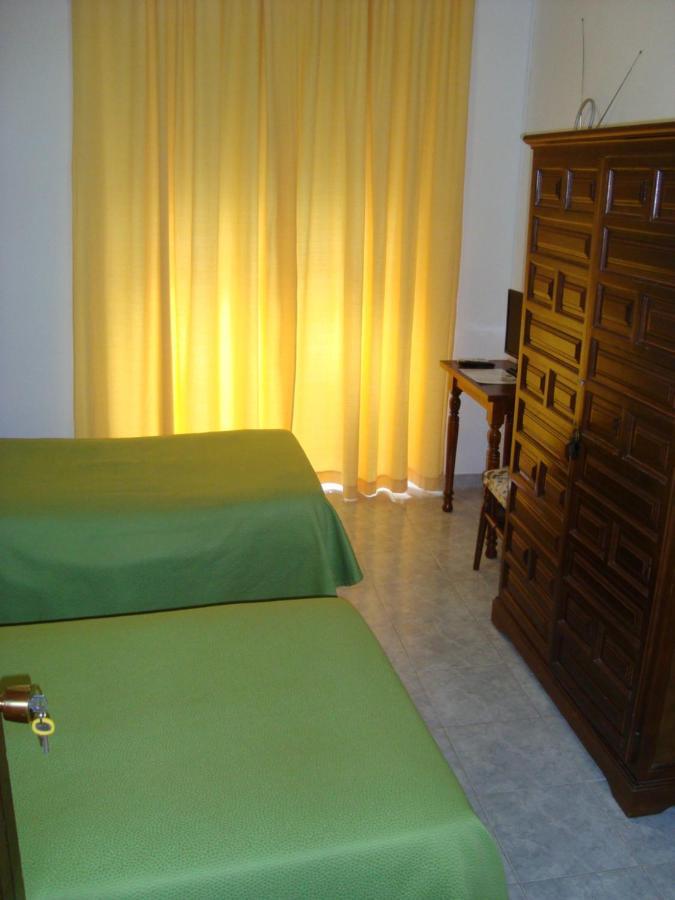 Hostal Duran Алора Екстер'єр фото