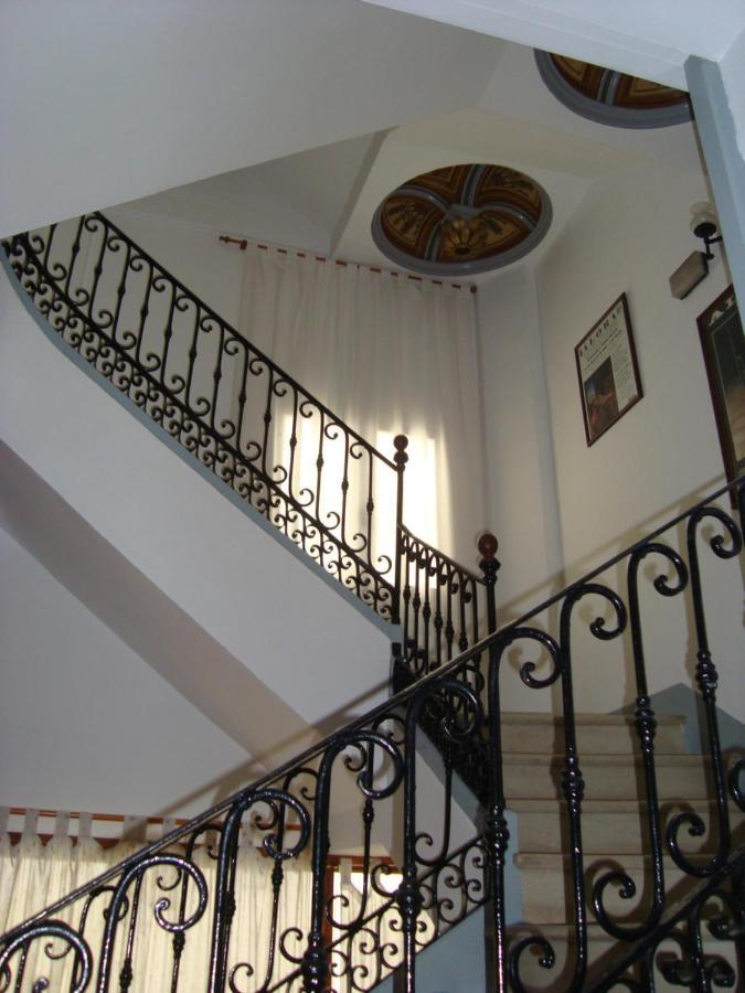 Hostal Duran Алора Екстер'єр фото