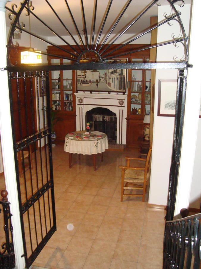 Hostal Duran Алора Екстер'єр фото