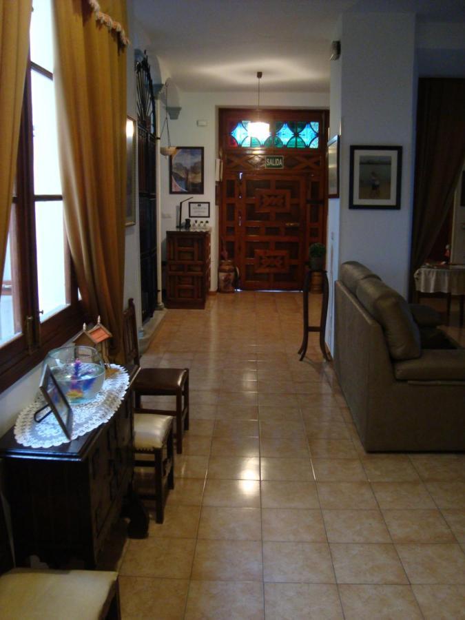Hostal Duran Алора Екстер'єр фото